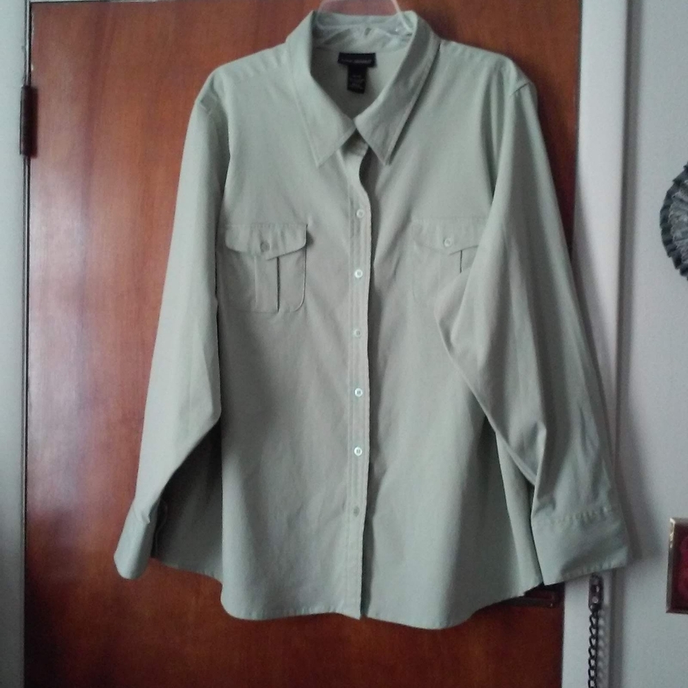 Lane Bryant Green Button Up Shirt size 26/28
